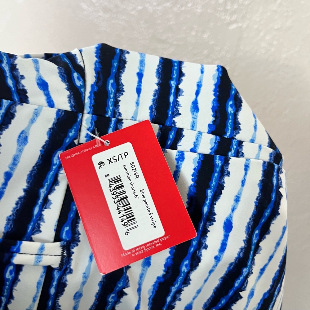 Spanx Shorts Women's‎ X Small Sunshine Shorts Blue Painted Stripe 6" - Picture 3 of 12